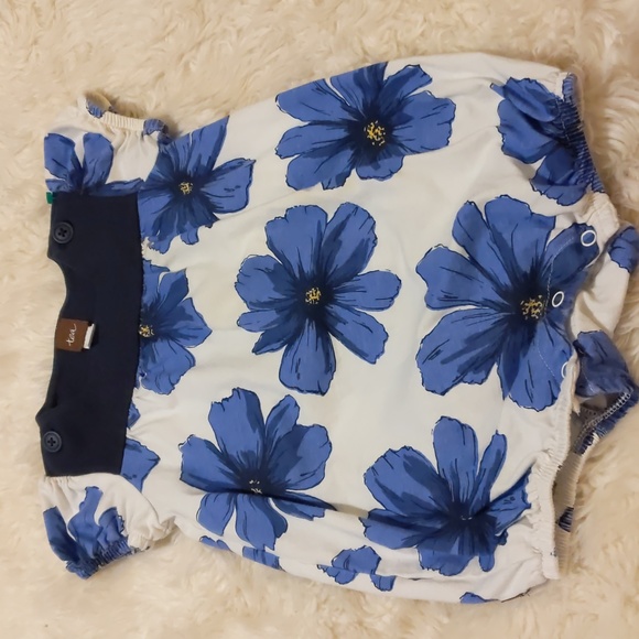 Tea one piece onesie/romper size 12-18 months - Picture 2 of 9